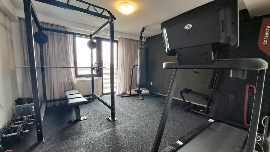 Casă individuală cu 5 camere cu Teren 300 Mp în Tunari