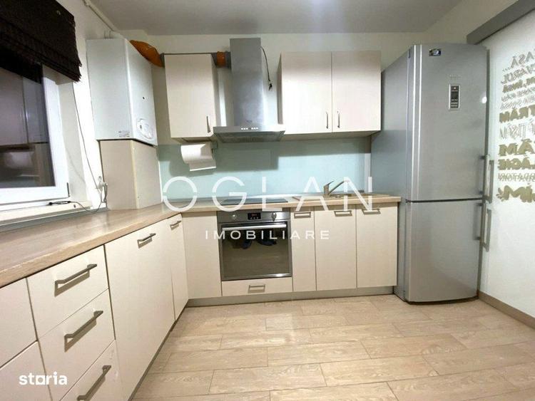 Apartament cu 4 camere, mobilat în Central