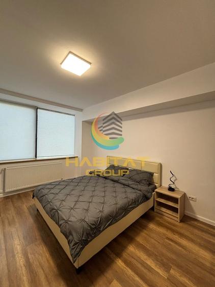 Apartament cu 5 camere decomandat, mobilat în Berceni