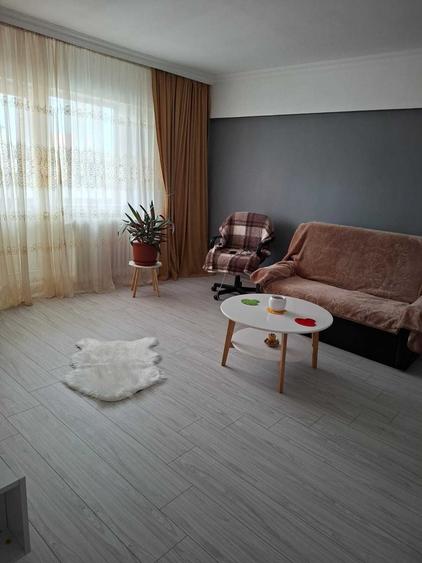 Apartament cu 2 camere decomandat în Libertatea