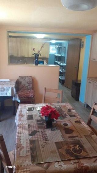 Casă cu 1 camere cu Teren 70 Mp în Parța
