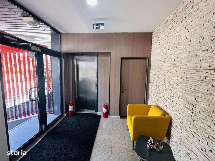 Spațiu comercial, de 815 mp, în Dudu