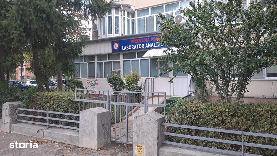 Spațiu comercial, de 150 mp, în Cornișa
