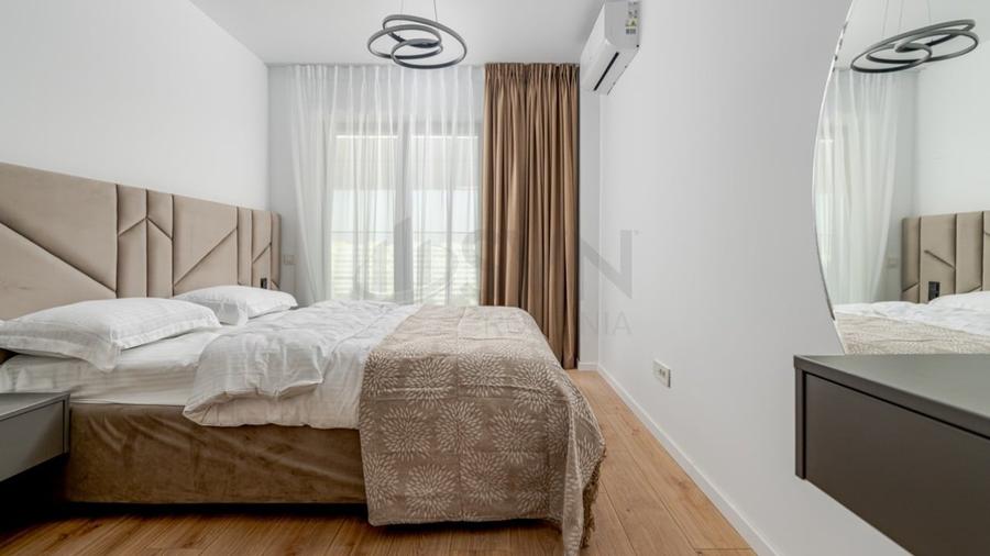 Apartament cu 2 camere semidecomandat în Bucur Obor
