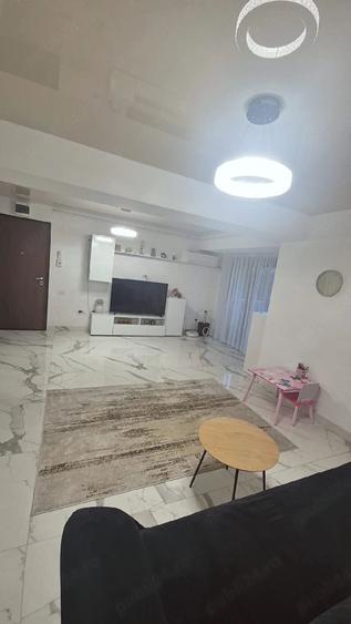 Apartament cu 3 camere decomandat, mobilat în Inel I