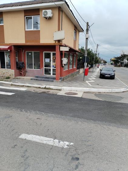 Spațiu comercial, în Central
