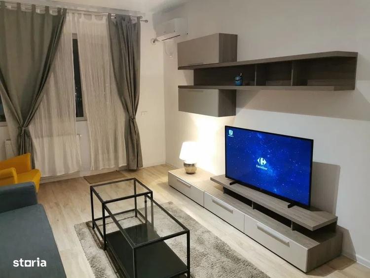 Apartament cu 2 camere decomandat în Apusului