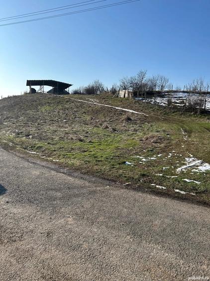 Teren de 1440 mp, în Murani