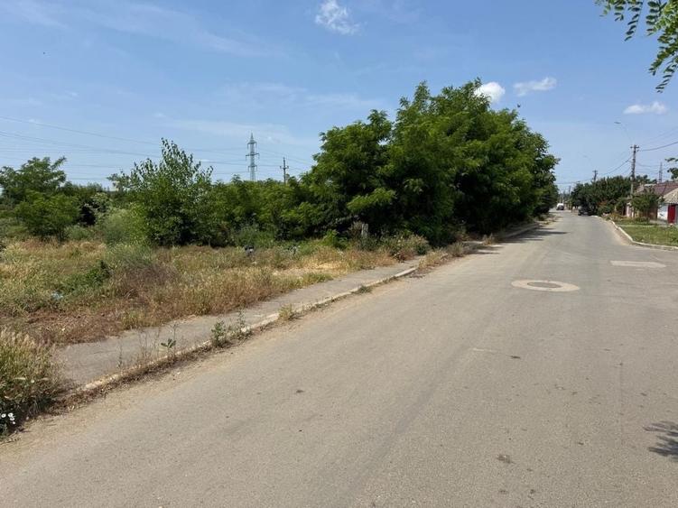 Teren de 40000 mp, în Central