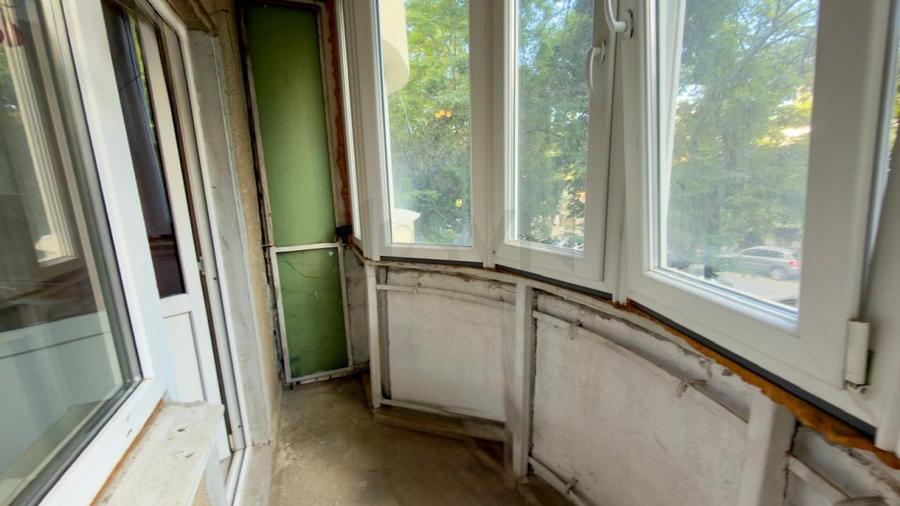 Garsonieră decomandată, mobilată în Tei