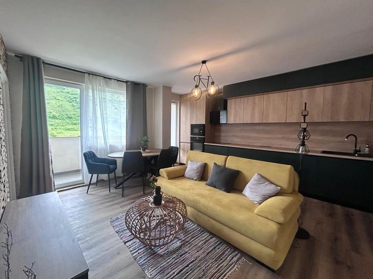 Apartament cu 3 camere semidecomandat în Florești — fotografia 3