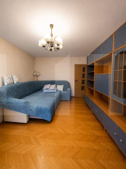 Apartament cu 3 camere decomandat în Aradului — fotografia 1