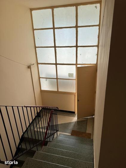 Apartament cu 2 camere decomandat în Podgoria