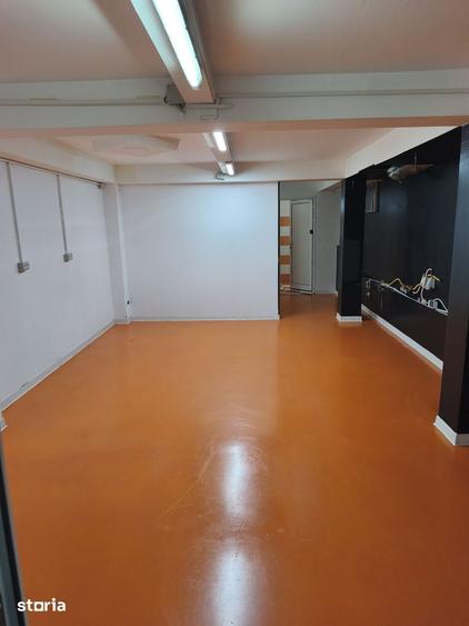 Spațiu comercial, de 150 mp, în Nord