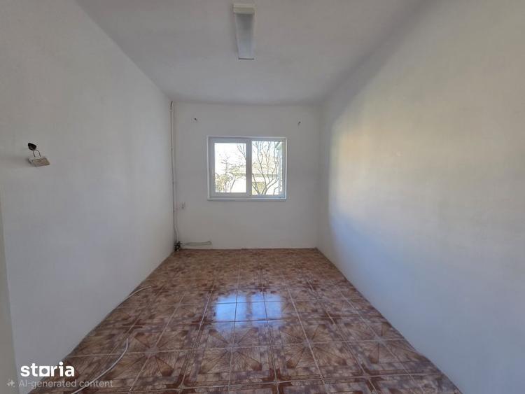 Casă cu 3 camere cu Teren 150 Mp în Andrei Mureșanu