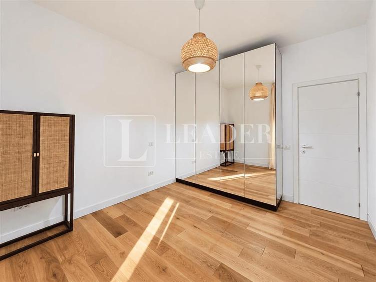 Apartament cu 3 camere decomandat, mobilat în Pipera