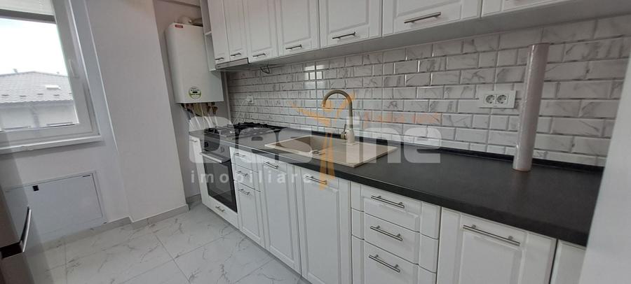 Apartament cu 2 camere semidecomandat, mobilat în Valea Adâncă
