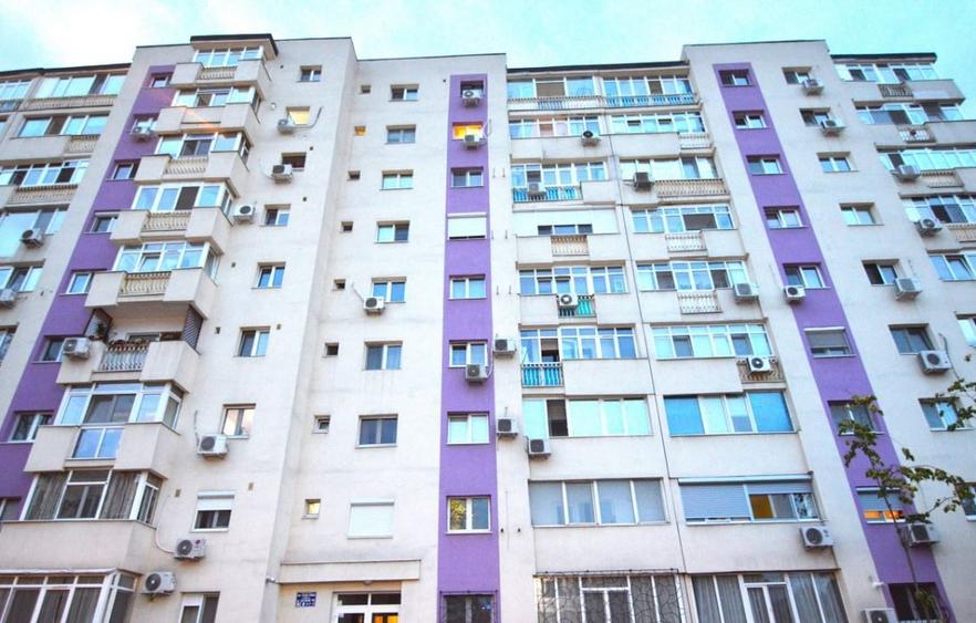 Garsonieră decomandată, mobilată în Tineretului