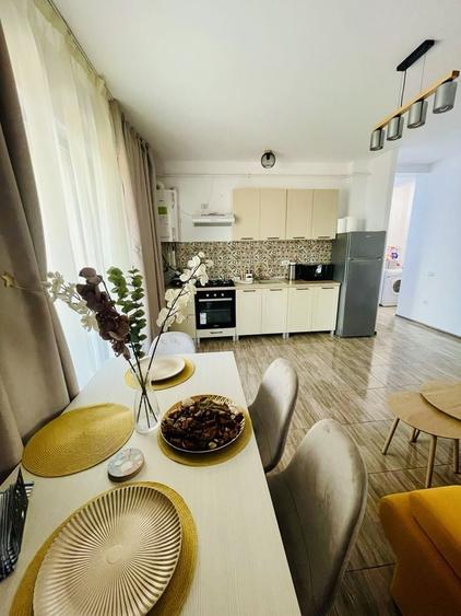 Apartament cu 2 camere decomandat în Central
