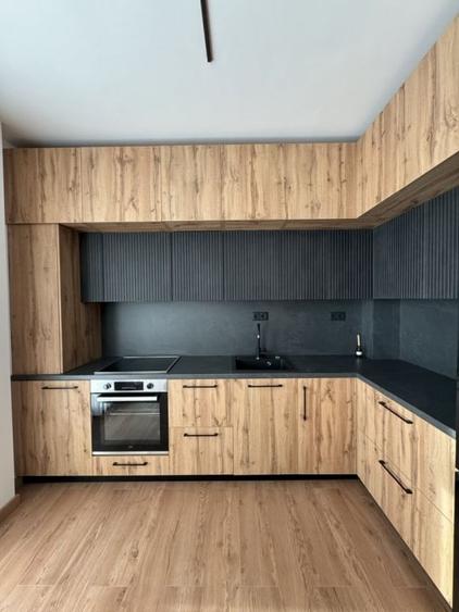 Apartament cu 2 camere semidecomandat, mobilat în Florești — fotografia 2