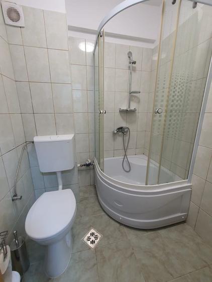 Garsonieră decomandată în Nord