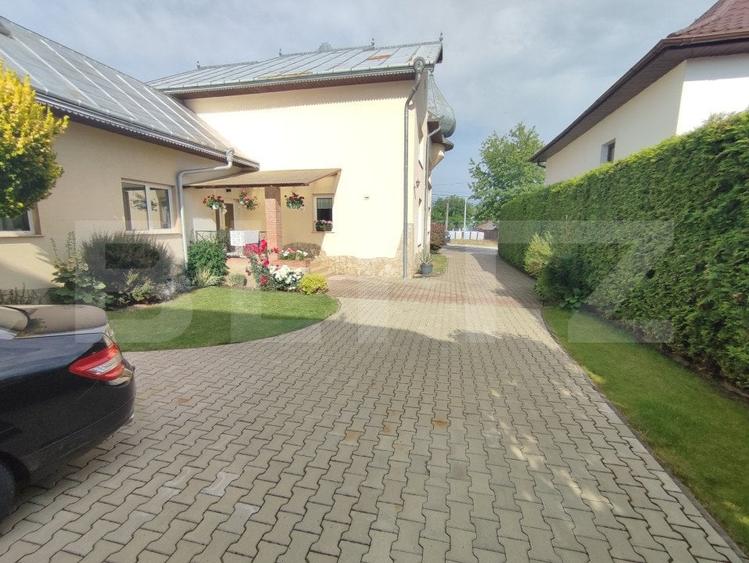 Casă individuală cu 6 camere cu Canalizare în Exterior Nord
