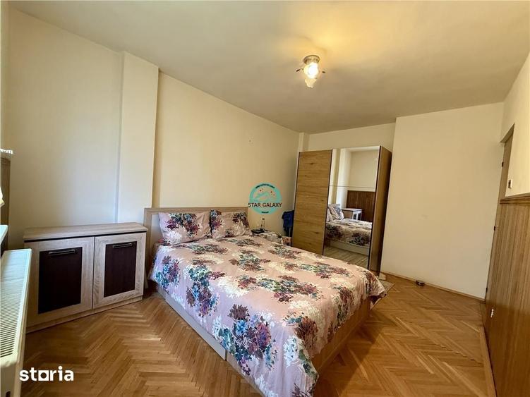 Apartament cu 5 camere în Central