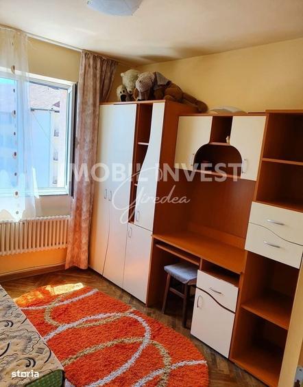 Apartament cu 3 camere decomandat în Ultracentral