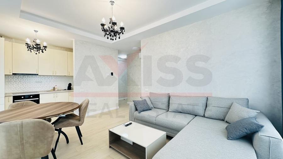 Apartament cu 2 camere decomandat, mobilat în Sud