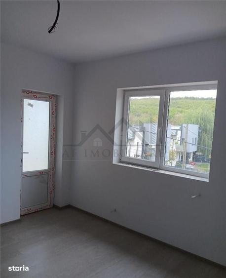 Apartament cu 4 camere în Bârnova