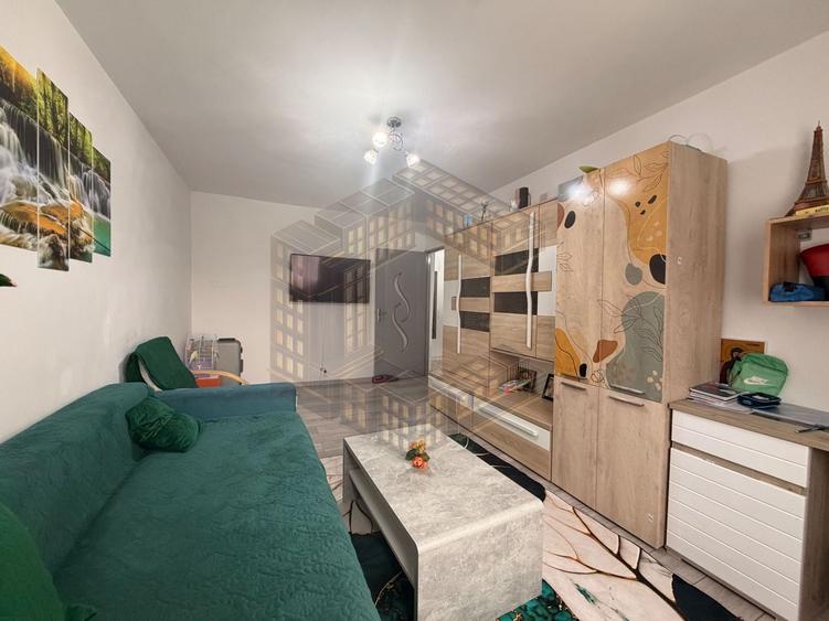 Apartament cu 2 camere decomandat, mobilat în Lipovei