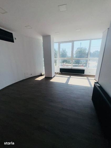 Spațiu comercial, de 30 mp, în Țiglina 1