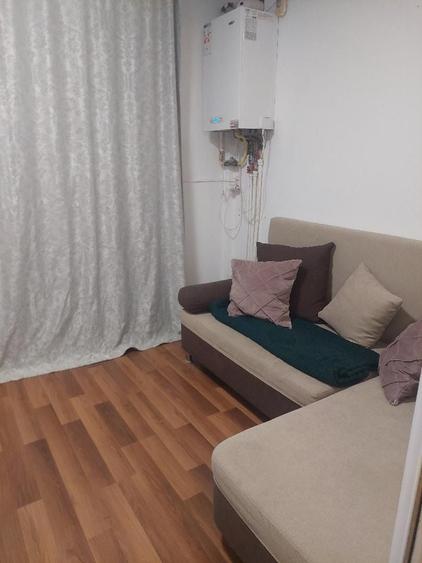 Apartament cu 2 camere nedecomandat în Astra