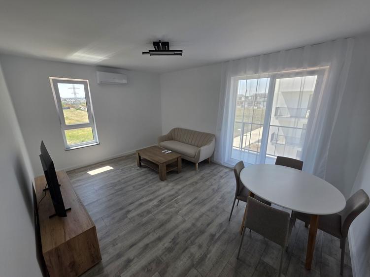 Apartament cu 2 camere decomandat în Dobroești