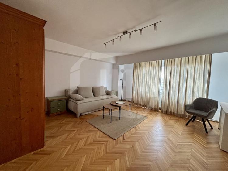 Apartament cu 3 camere decomandat, mobilat în Gheorgheni
