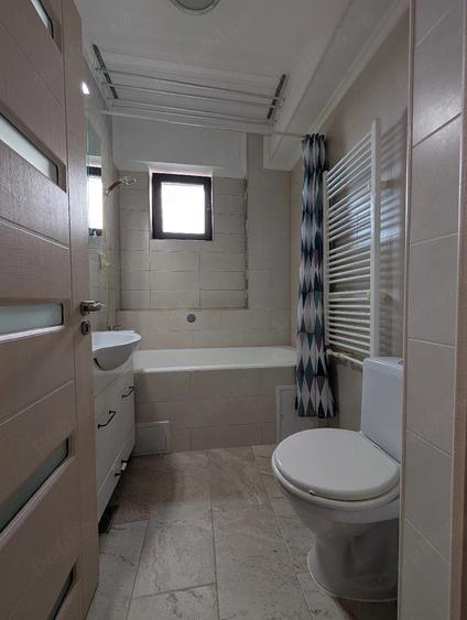Apartament cu 2 camere decomandat în Tomis Plus