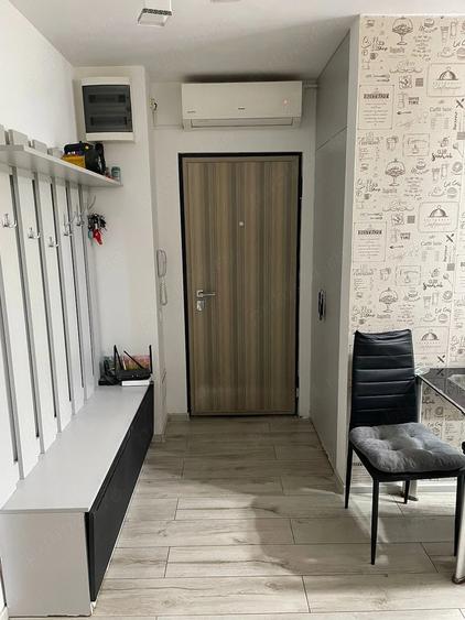 Apartament cu 3 camere decomandat în Doamna Ghica