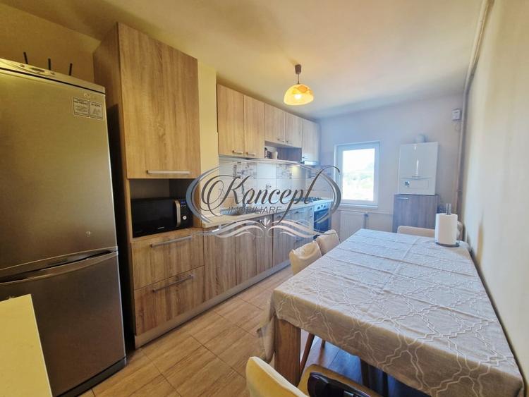 Apartament cu 4 camere decomandat, mobilat în Mănăștur