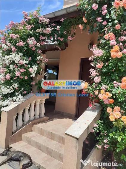 Casă cu 5 camere cu Teren 3190 Mp în Răcari