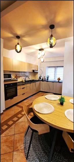 Apartament cu 3 camere decomandat, mobilat în Simion Bărnuțiu