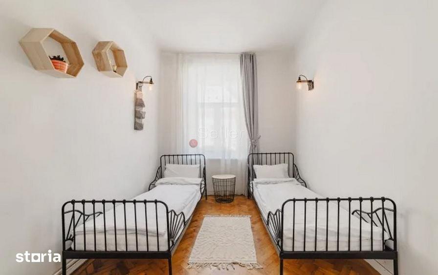 Casă cu 6 camere cu Teren 660 Mp în Centrul Istoric