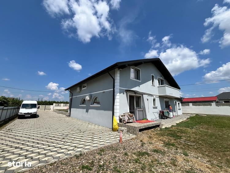 Casă cu 5 camere cu Teren 1050 Mp în Central