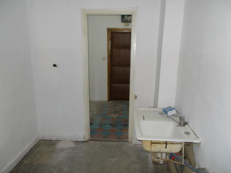 Apartament cu 2 camere decomandat în Șagului