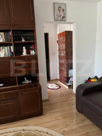 Apartament cu 3 camere semidecomandat, mobilat în Vatra Dornei
