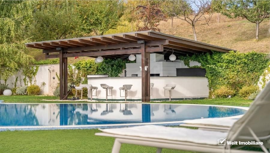 Casă individuală cu 5 camere cu Piscina în Rediu