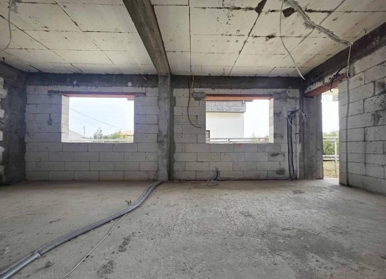 Hotel/Pensiune, de 170 mp, în Techirghiol