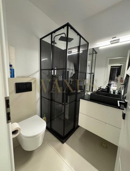 Apartament cu 2 camere semidecomandat, mobilat în Florești