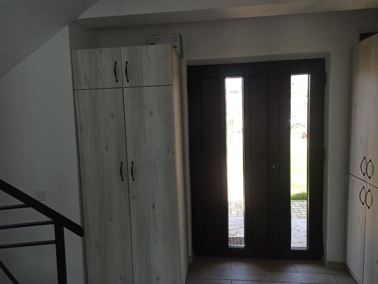 Casă individuală cu 4 camere cu Teren 1500 Mp în Curtești