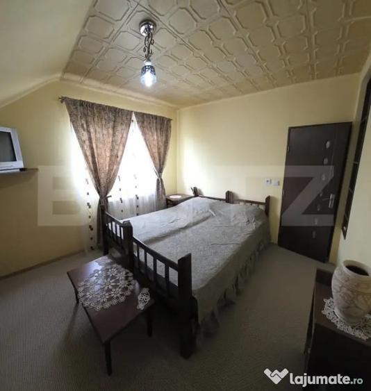 Casă cu 4 camere cu Teren 530 Mp în Central