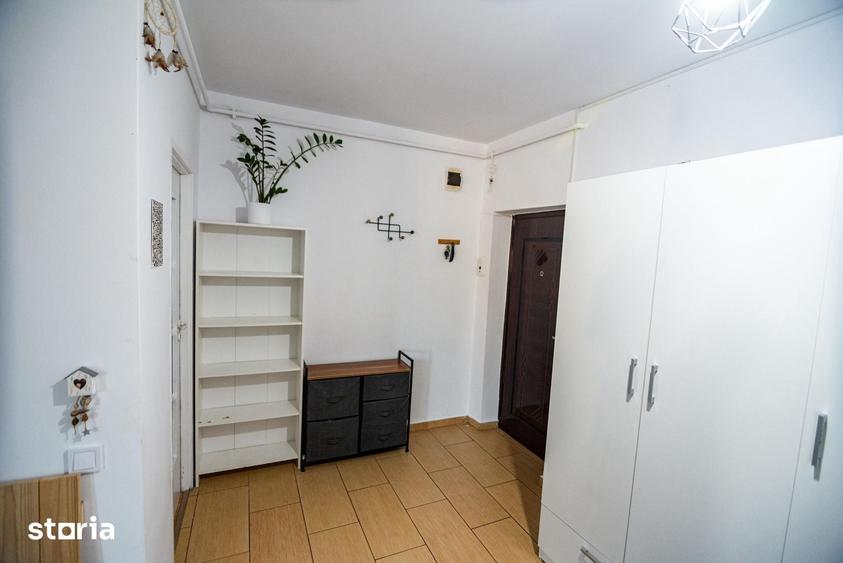 Apartament cu 2 camere semidecomandat în Luna